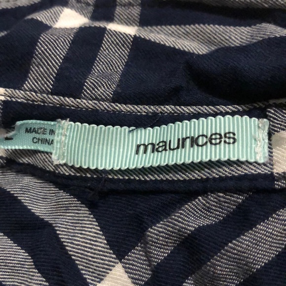 Selling this because isn’t my style anymore! - Picture 2 of 2